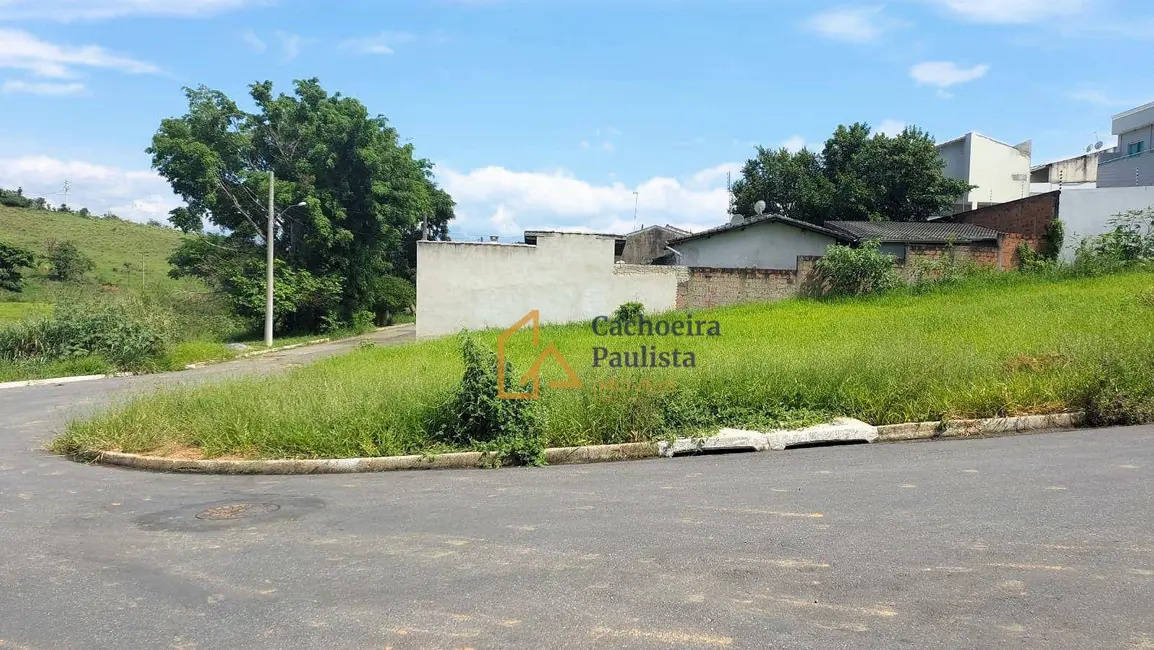 Foto 2 de Terreno / Lote à venda, 314m2 em Cachoeira Paulista - SP