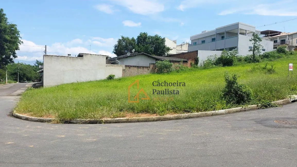Foto 1 de Terreno / Lote à venda, 314m2 em Cachoeira Paulista - SP