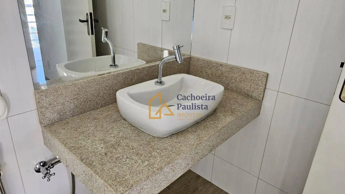 Foto 8 de Casa com 4 quartos à venda, 250m2 em Cachoeira Paulista - SP