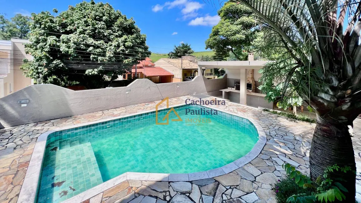 Foto 3 de Casa com 4 quartos à venda, 434m2 em Cachoeira Paulista - SP