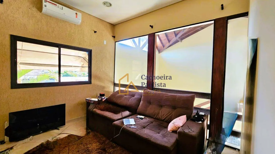 Foto 6 de Casa com 5 quartos à venda, 500m2 em Cachoeira Paulista - SP