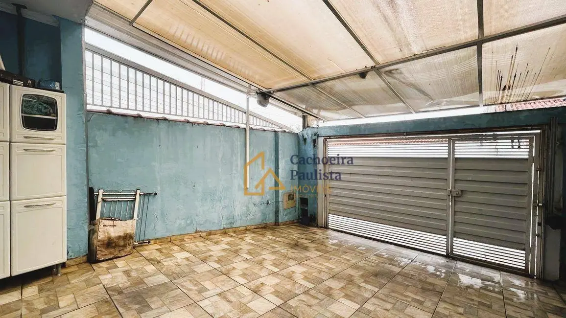 Foto 2 de Casa com 2 quartos à venda, 125m2 em Cachoeira Paulista - SP