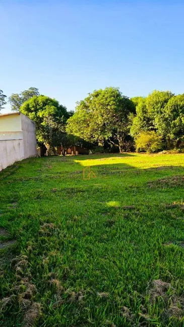 Foto 2 de Terreno / Lote à venda, 500m2 em Cachoeira Paulista - SP