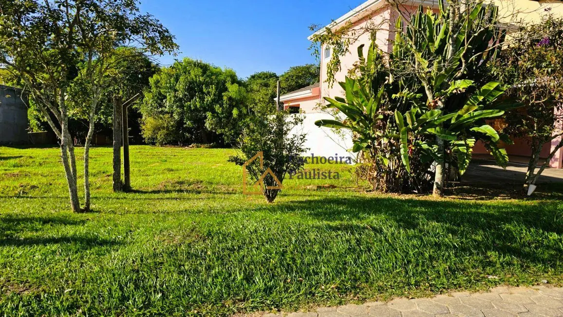 Foto 1 de Terreno / Lote à venda, 539m2 em Cachoeira Paulista - SP