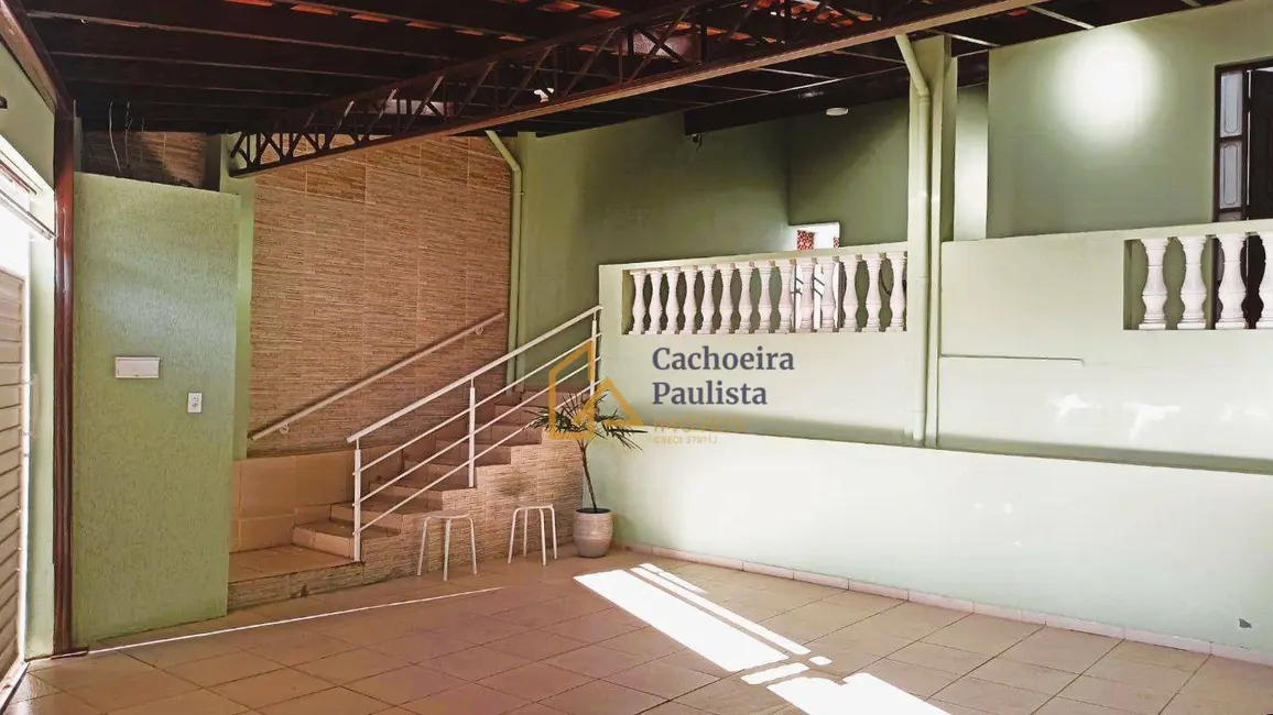 Foto 3 de Casa com 3 quartos à venda, 321m2 em Cachoeira Paulista - SP