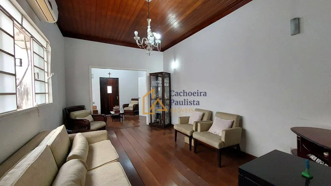 Foto 5 de Casa com 4 quartos à venda, 682m2 em Centro, Cachoeira Paulista - SP