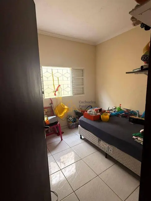Foto 9 de Casa com 2 quartos à venda, 125m2 em Cachoeira Paulista - SP