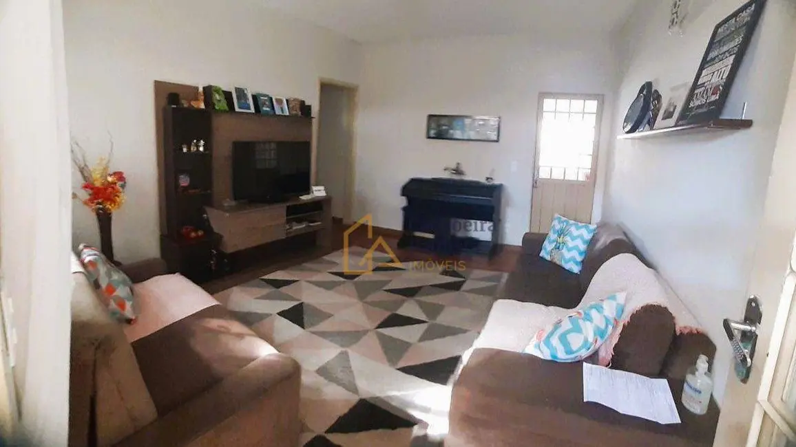 Foto 6 de Casa com 3 quartos à venda, 168m2 em Cachoeira Paulista - SP