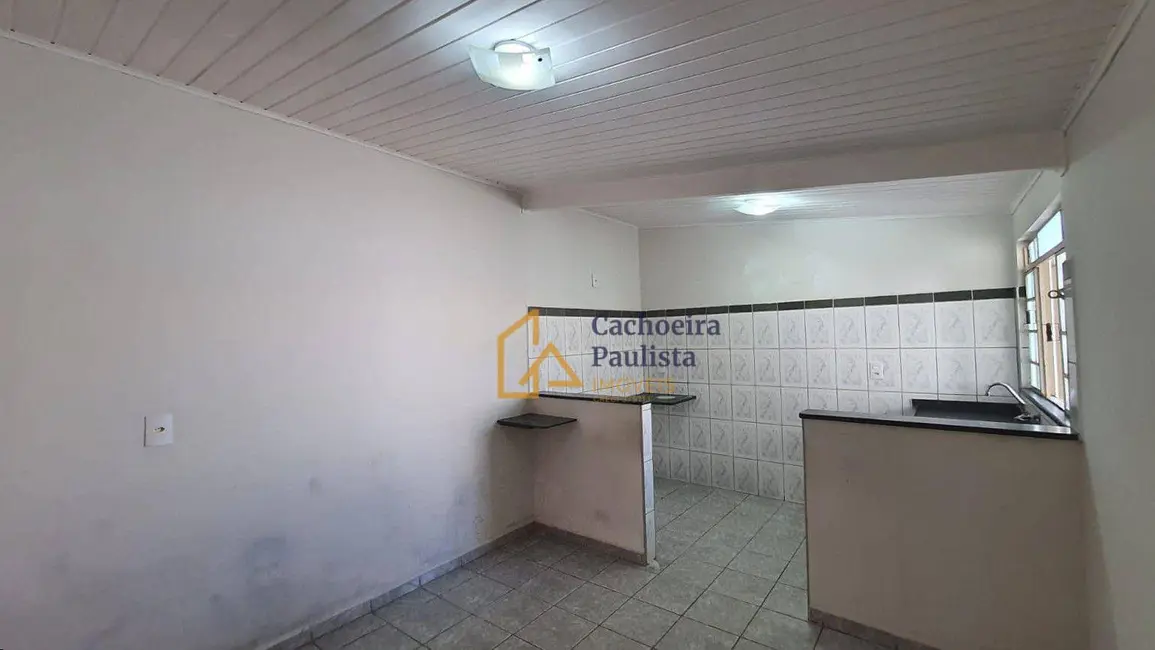 Foto 9 de Casa com 3 quartos à venda, 168m2 em Cachoeira Paulista - SP