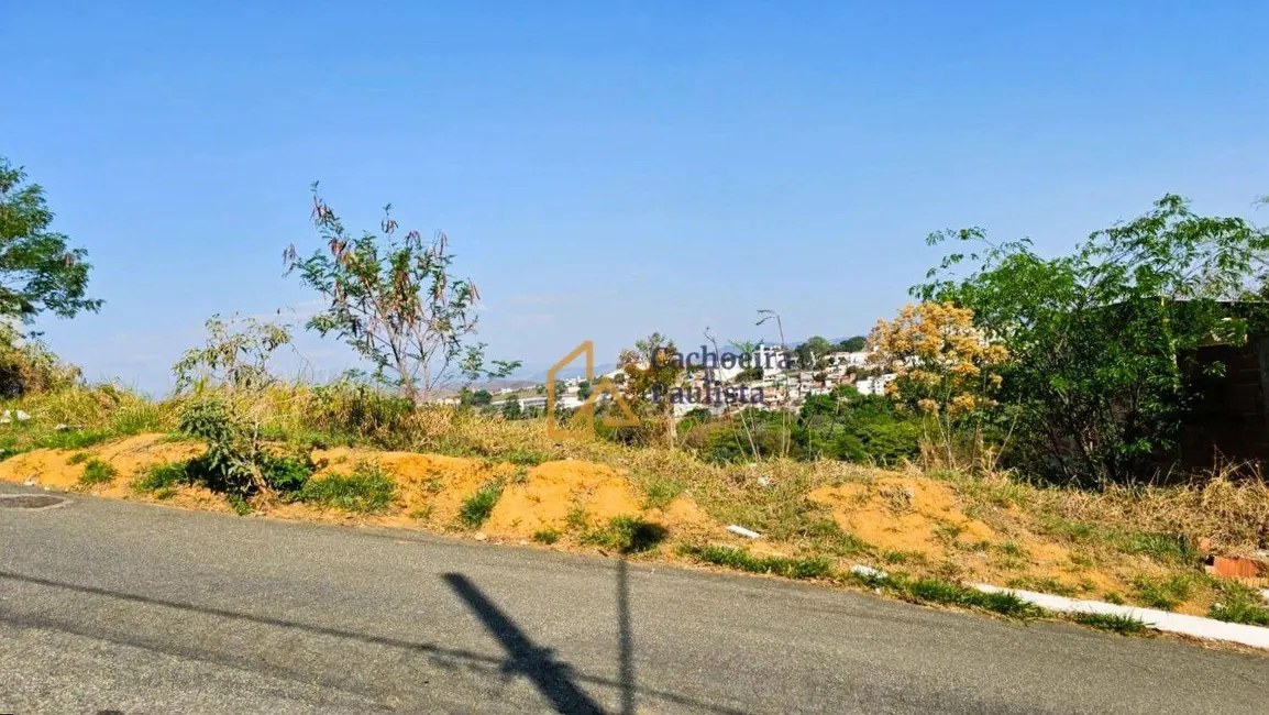Foto 1 de Terreno / Lote à venda, 218m2 em Cachoeira Paulista - SP