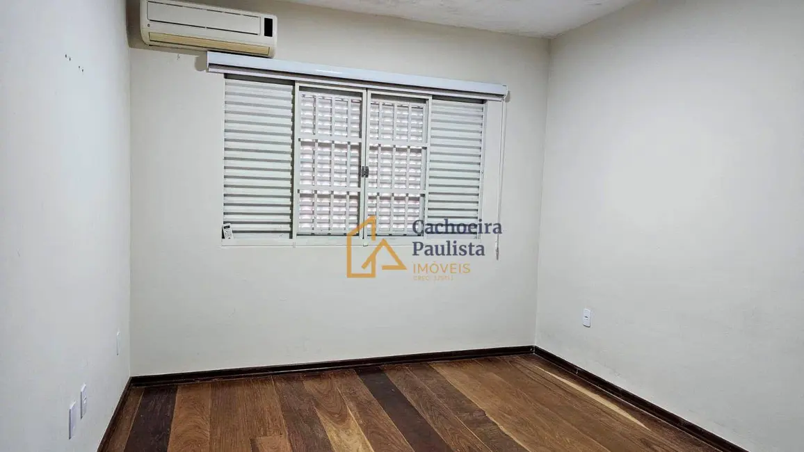 Casa de Condomínio com 4 quartos à venda, 566m2 em Cachoeira Paulista - SP - imagem 6 Foto 6 de Casa de Condomínio com 4 quartos à venda, 566m2 em Cachoeira Paulista - SP