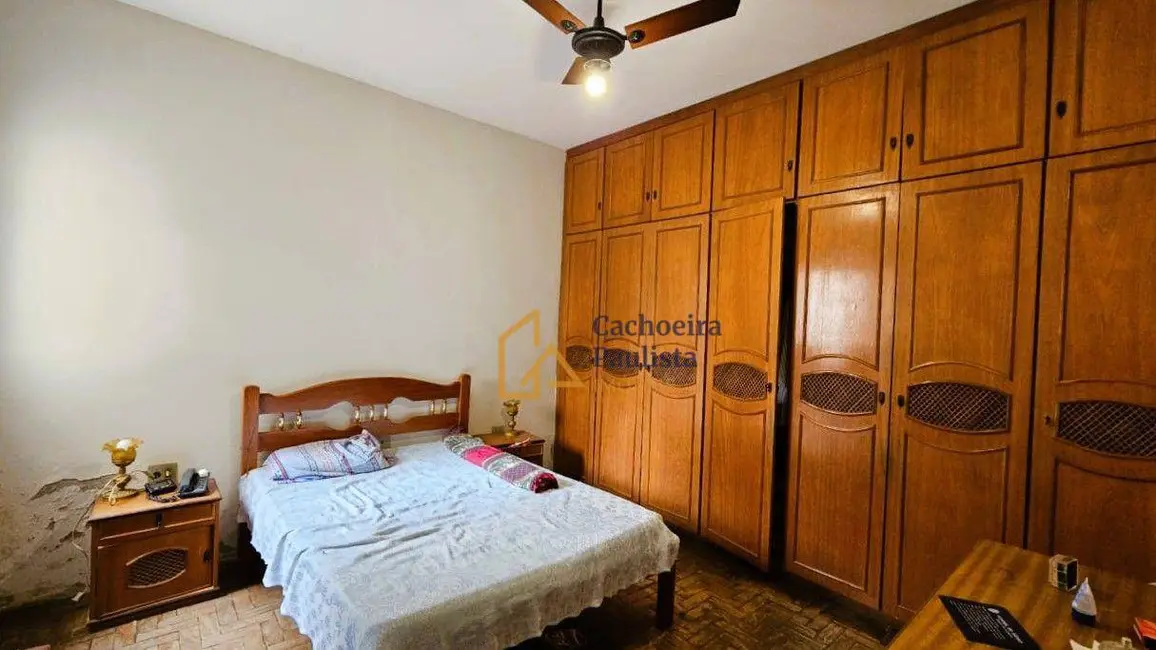 Foto 6 de Casa com 4 quartos à venda, 370m2 em Cachoeira Paulista - SP