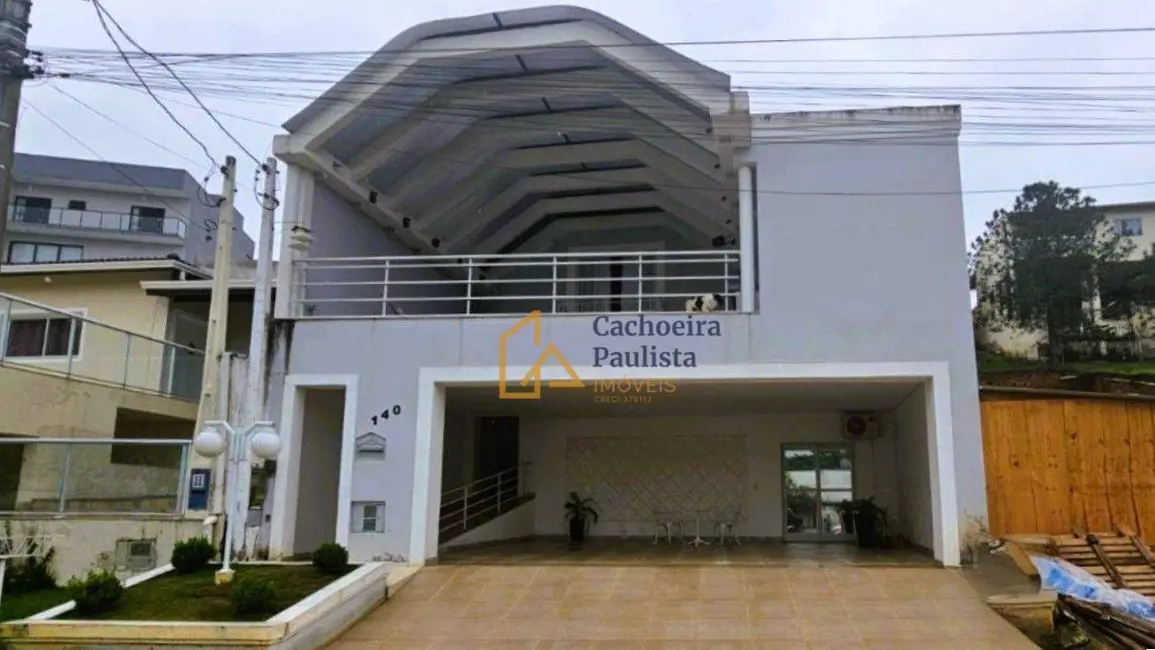 Foto 1 de Casa com 3 quartos à venda, 250m2 em Cachoeira Paulista - SP