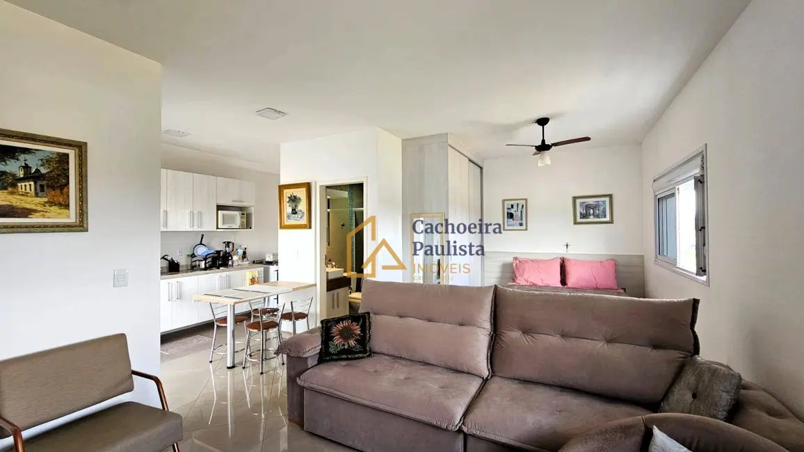 Foto 2 de Loft / Flat à venda, 73m2 em Cachoeira Paulista - SP