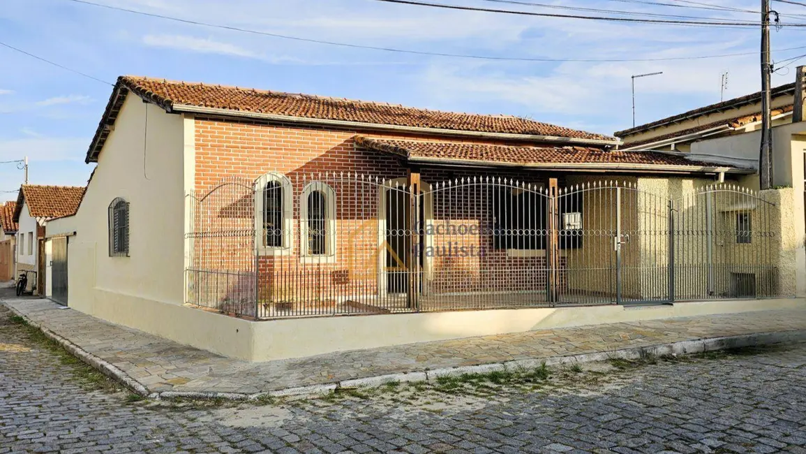 Foto 1 de Casa com 3 quartos à venda e para alugar, 224m2 em Centro, Cachoeira Paulista - SP