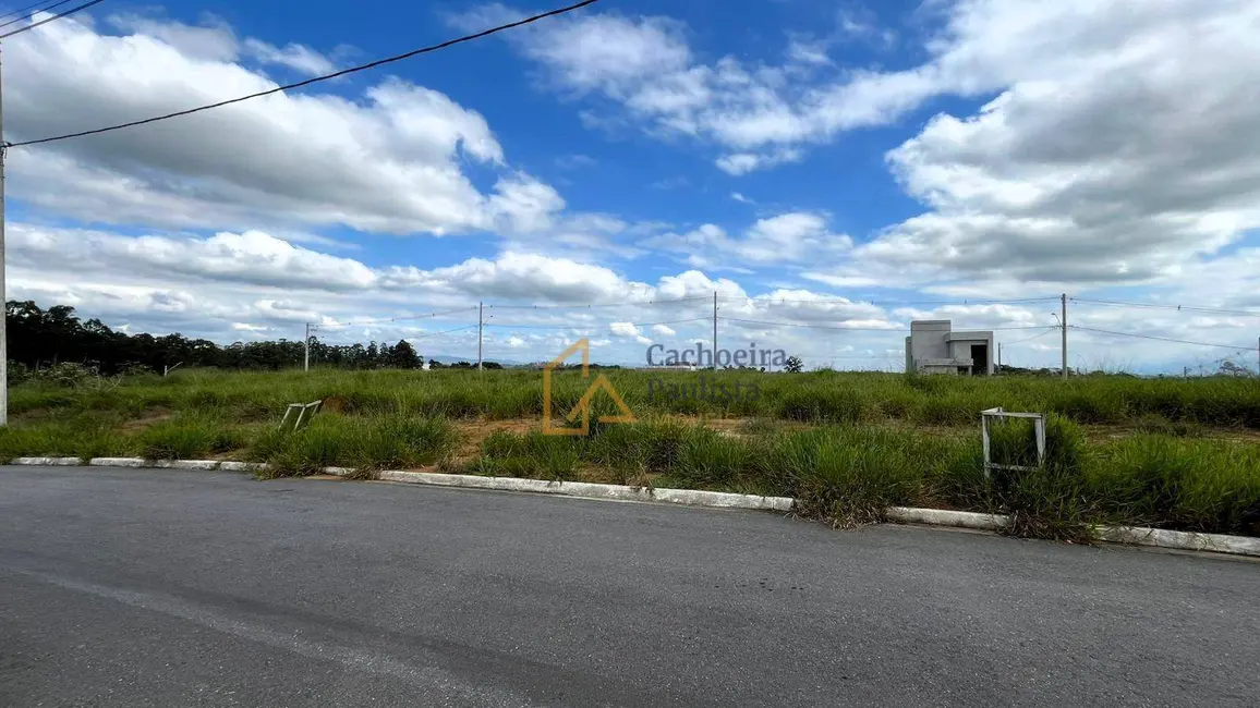 Foto 2 de Terreno / Lote à venda, 242m2 em Cachoeira Paulista - SP
