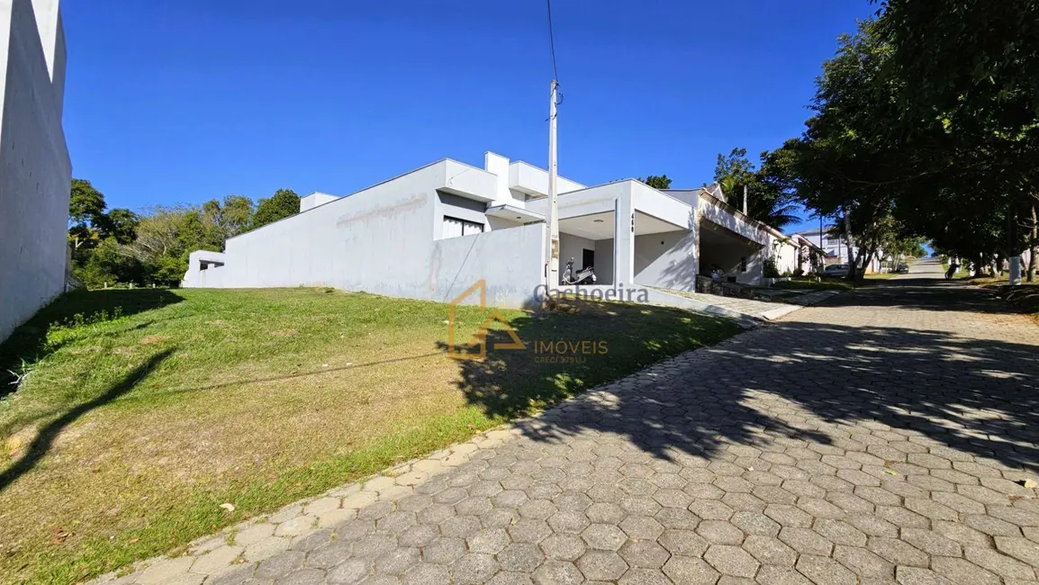 Foto 3 de Terreno / Lote à venda, 485m2 em Cachoeira Paulista - SP