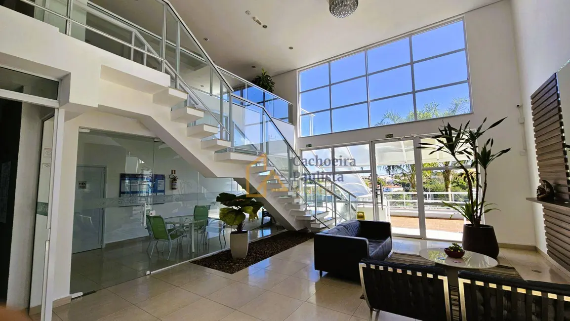 Foto 2 de Loft / Flat à venda, 73m2 em Cachoeira Paulista - SP