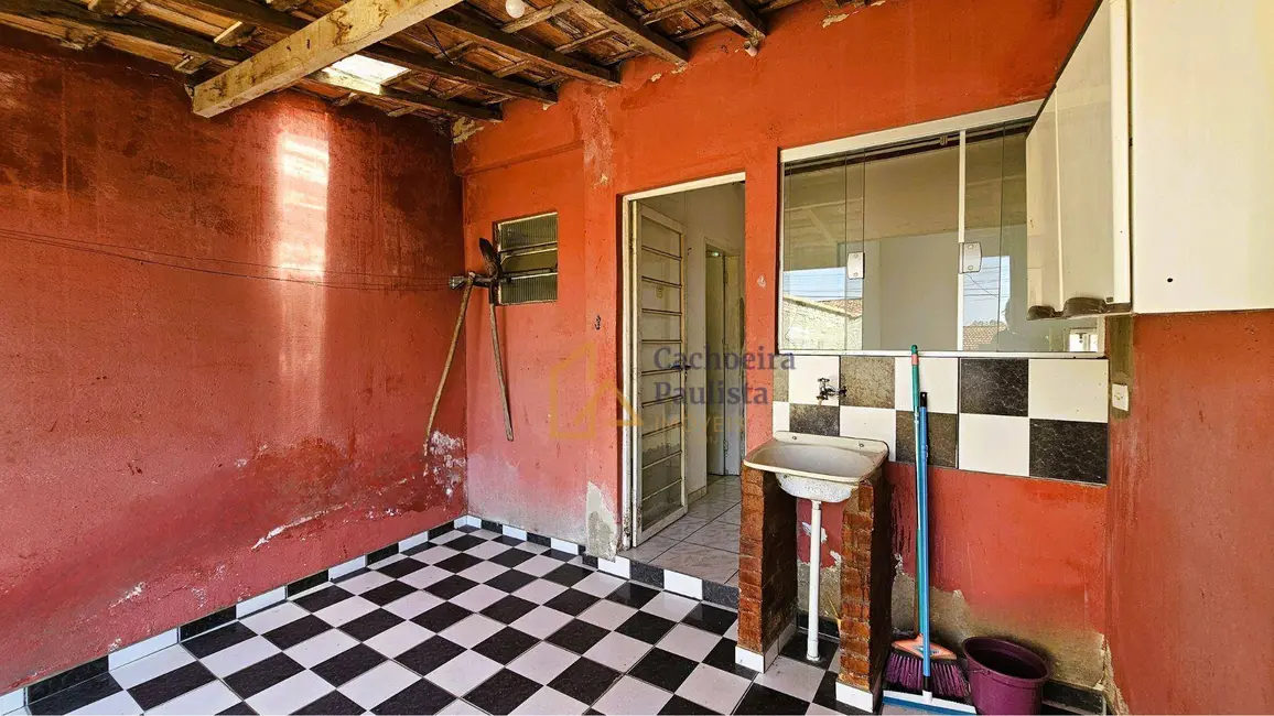 Foto 8 de Casa com 2 quartos à venda e para alugar, 128m2 em Cachoeira Paulista - SP