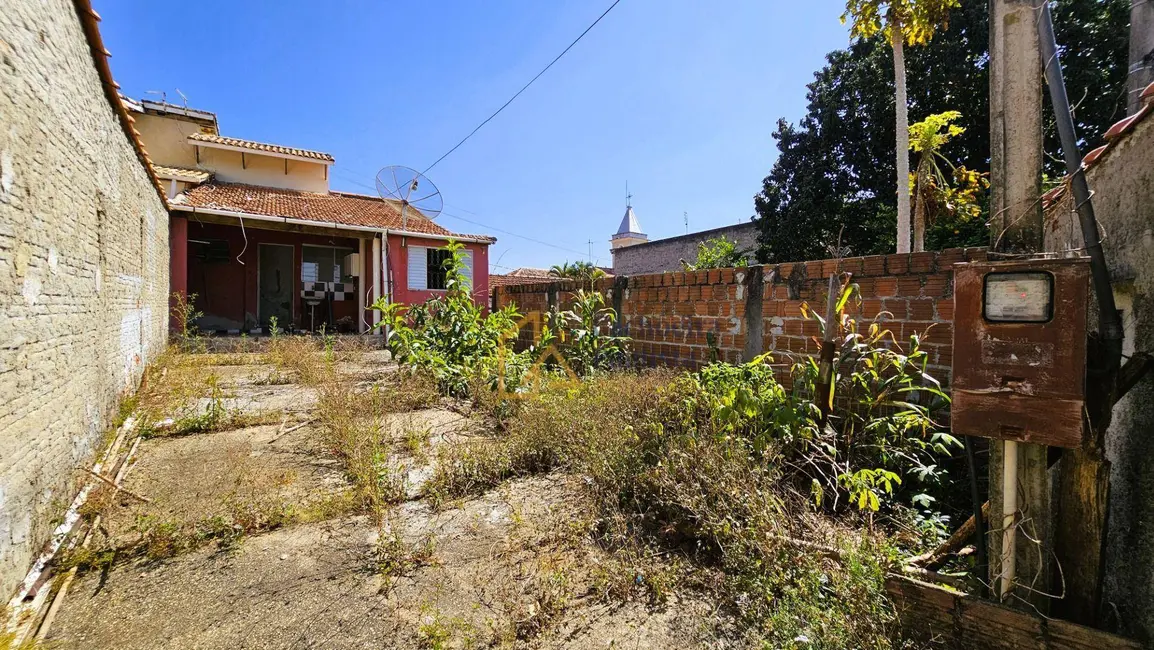 Foto 9 de Casa com 2 quartos à venda e para alugar, 128m2 em Cachoeira Paulista - SP