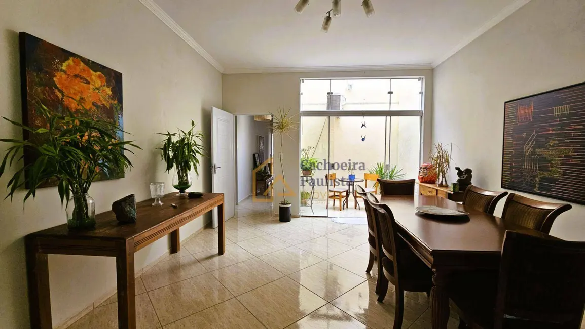 Foto 5 de Casa com 2 quartos à venda, 250m2 em Cachoeira Paulista - SP