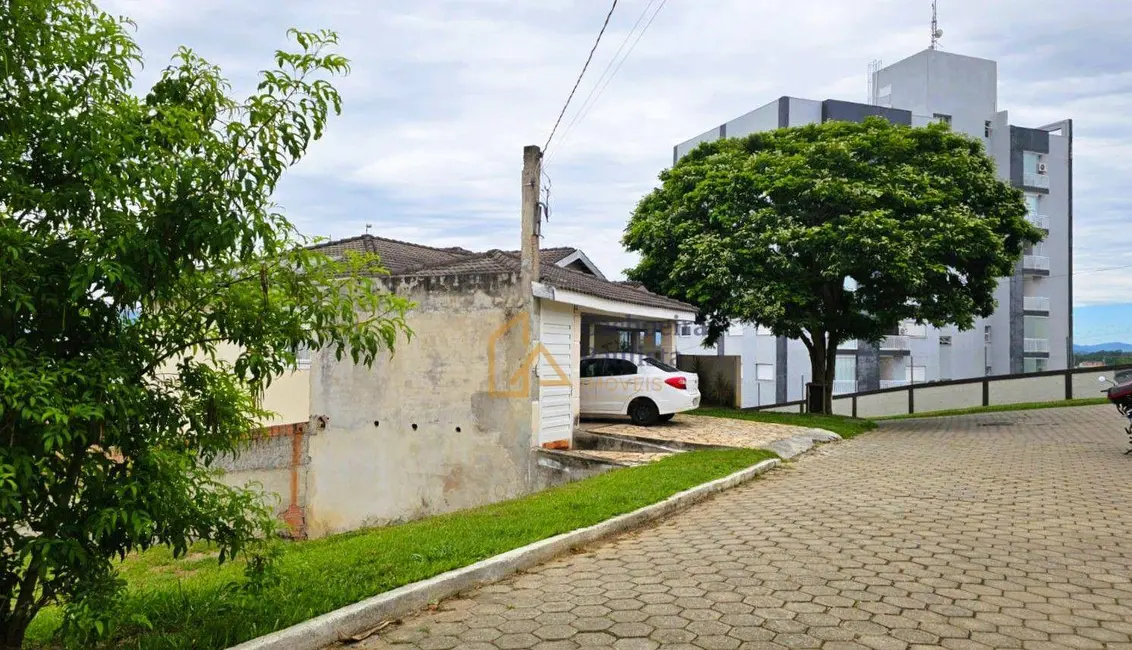 Foto 4 de Terreno / Lote à venda, 250m2 em Cachoeira Paulista - SP