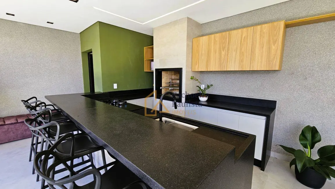 Foto 9 de Casa com 3 quartos à venda, 250m2 em Cachoeira Paulista - SP