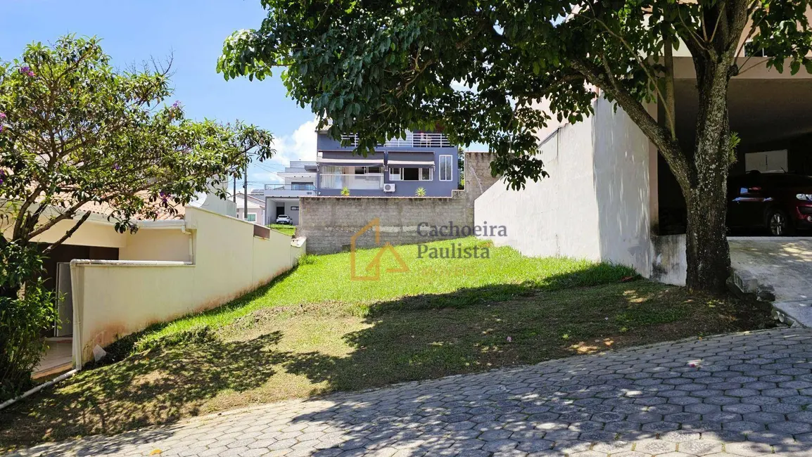 Foto 1 de Terreno / Lote à venda, 250m2 em Cachoeira Paulista - SP