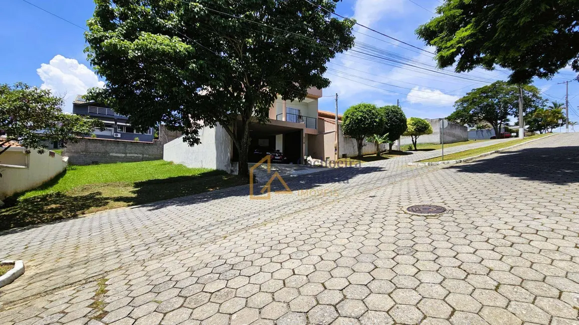 Foto 3 de Terreno / Lote à venda, 250m2 em Cachoeira Paulista - SP