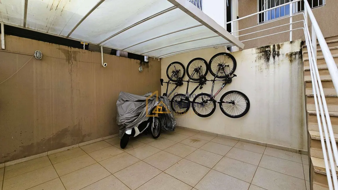 Foto 2 de Casa com 2 quartos à venda, 125m2 em Cachoeira Paulista - SP