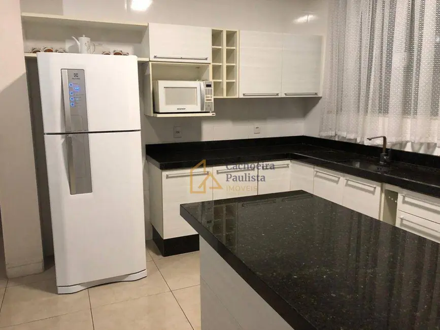 Foto 6 de Casa com 3 quartos à venda, 220m2 em Cachoeira Paulista - SP