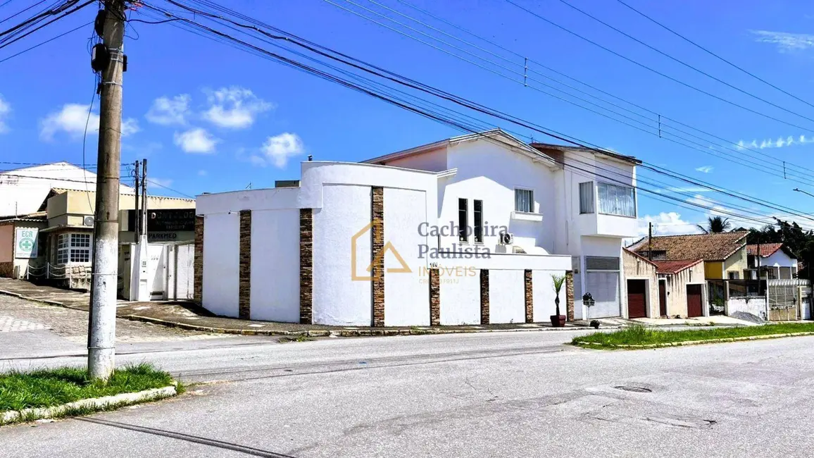 Foto 1 de Casa com 3 quartos à venda, 220m2 em Cachoeira Paulista - SP
