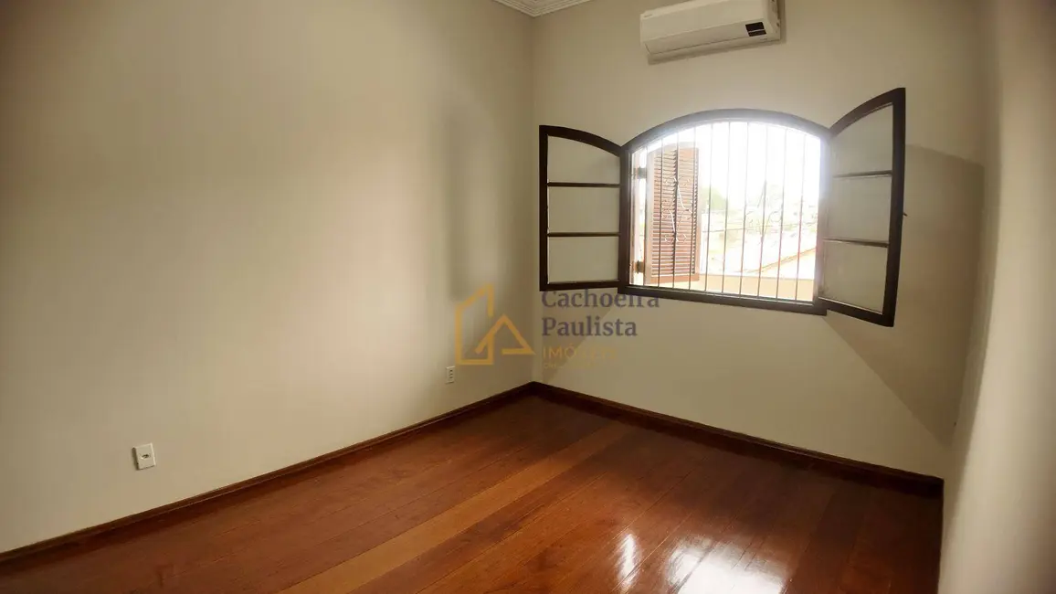 Foto 7 de Casa com 4 quartos à venda, 268m2 em Cachoeira Paulista - SP