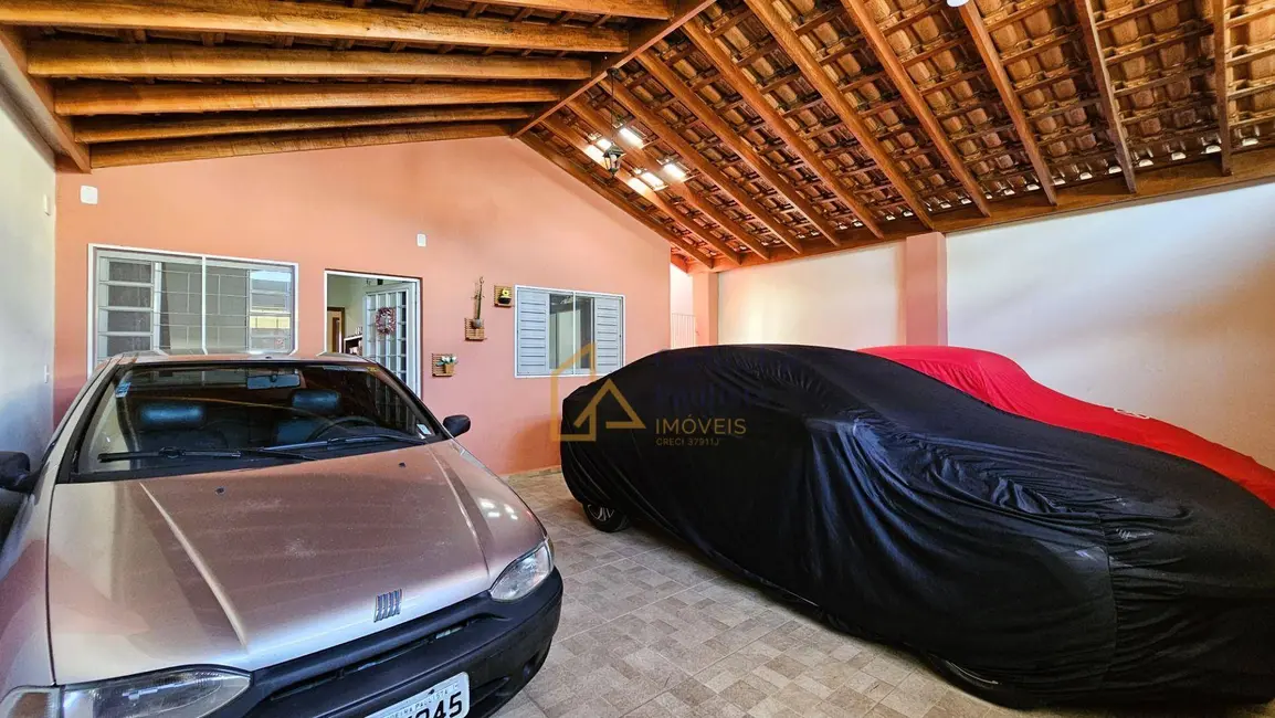Foto 2 de Casa com 2 quartos à venda, 156m2 em Cachoeira Paulista - SP