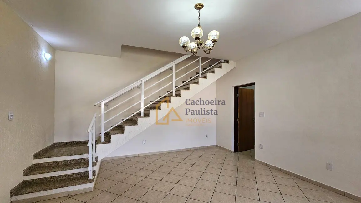 Casa com 3 quartos à venda, 500m2 em Cachoeira Paulista - SP - imagem 7 Foto 7 de Casa com 3 quartos à venda, 500m2 em Cachoeira Paulista - SP