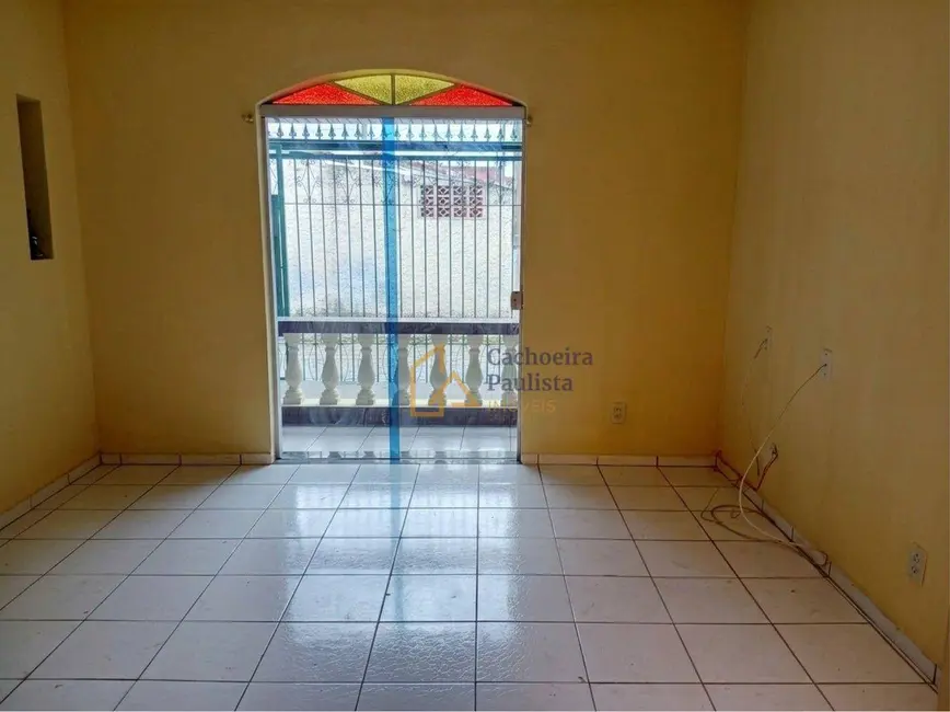 Foto 2 de Casa com 3 quartos à venda, 161m2 em Cachoeira Paulista - SP