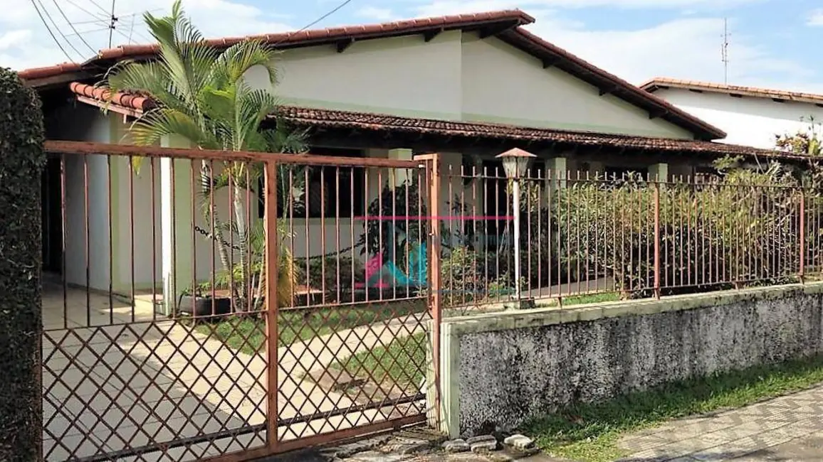Foto 1 de Casa com 3 quartos à venda, 587m2 em Vila Paulo Romeu, Cruzeiro - SP