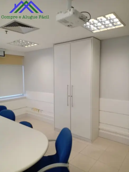 Sala Comercial para alugar, 33m2 em Caminho das Árvores, Salvador - BA - imagem 3 Foto 3 de Sala Comercial para alugar, 33m2 em Caminho das Árvores, Salvador - BA