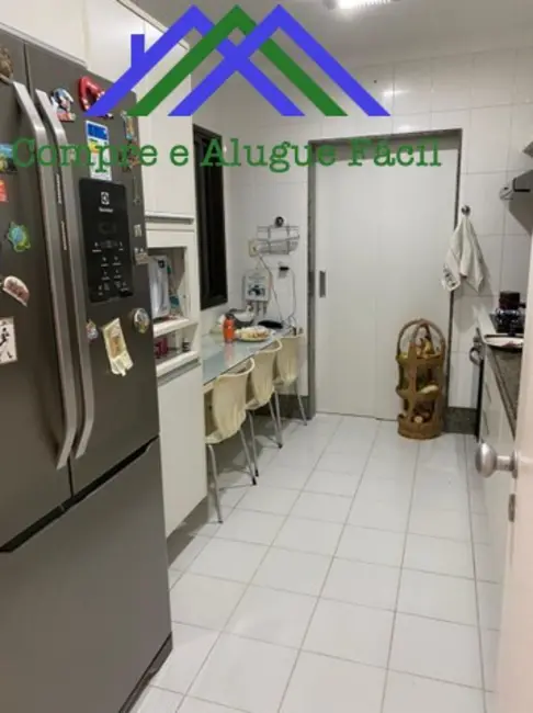 Apartamento com 3 quartos à venda, 168m2 em Itaigara, Salvador - BA - imagem 3 Foto 3 de Apartamento com 3 quartos à venda, 168m2 em Itaigara, Salvador - BA