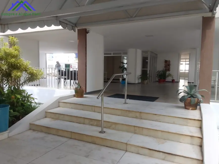 Foto 9 de Apartamento com 2 quartos para alugar, 80m2 em Candeal, Salvador - BA