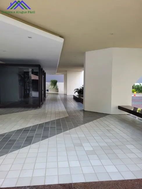 Foto 11 de Apartamento com 3 quartos para alugar, 135m2 em Itaigara, Salvador - BA