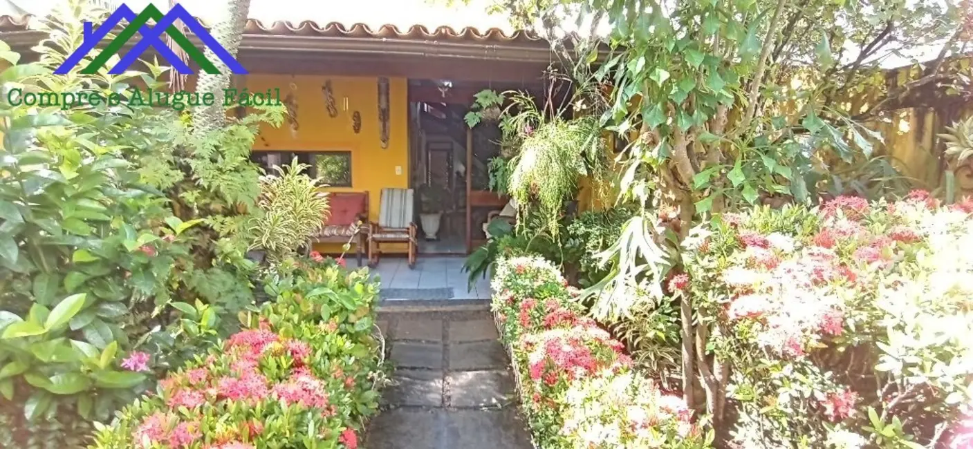 Foto 1 de Casa de Condomínio com 4 quartos à venda, 200m2 em Itapuã, Salvador - BA