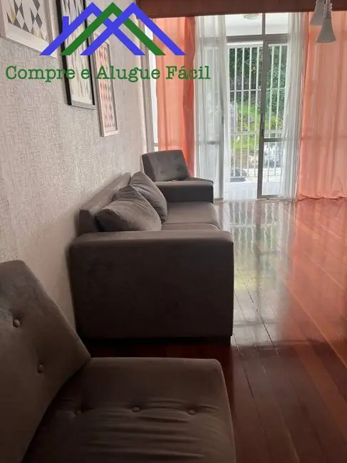Apartamento com 2 quartos para alugar, 80m2 em Barra, Salvador - BA - imagem 7 Foto 7 de Apartamento com 2 quartos para alugar, 80m2 em Barra, Salvador - BA