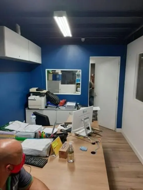 Foto 7 de Armazém / Galpão para alugar, 270m2 em Águas Claras, Salvador - BA