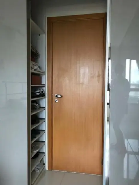 Apartamento com 3 quartos à venda, 114m2 em Pituaçu, Salvador - BA - imagem 4 Foto 4 de Apartamento com 3 quartos à venda, 114m2 em Pituaçu, Salvador - BA