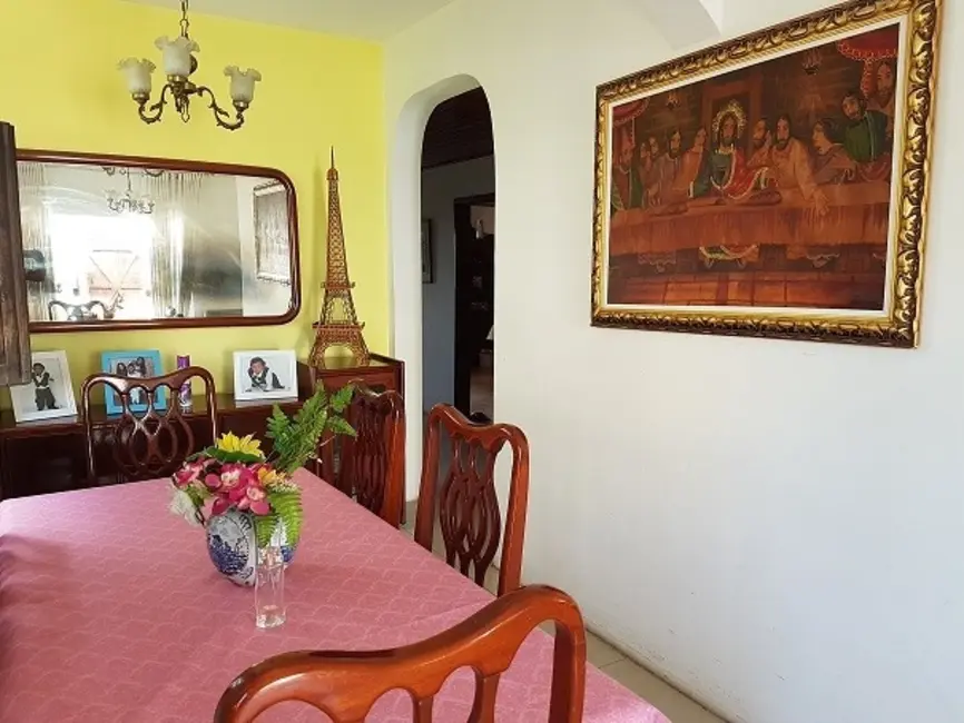 Foto 2 de Casa com 8 quartos à venda e para alugar, 380m2 em Pernambués, Salvador - BA