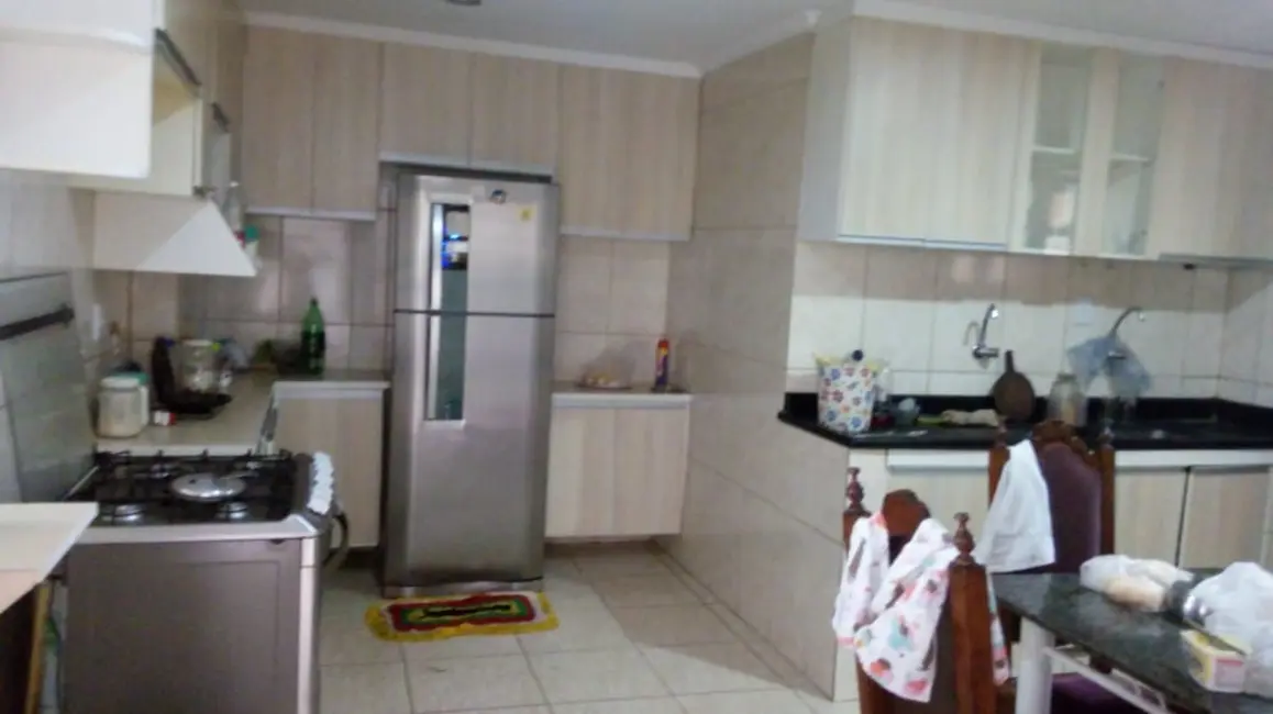 Casa com 8 quartos à venda e para alugar, 380m2 em Pernambués, Salvador - BA - imagem 6 Foto 6 de Casa com 8 quartos à venda e para alugar, 380m2 em Pernambués, Salvador - BA