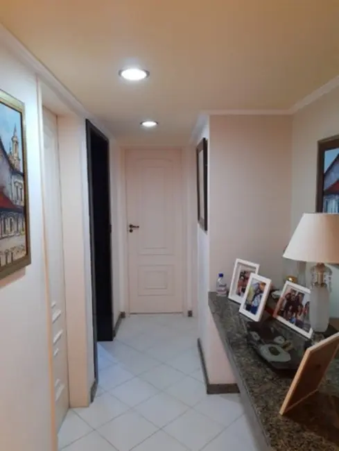 Foto 6 de Apartamento com 3 quartos à venda, 123m2 em Garcia, Salvador - BA