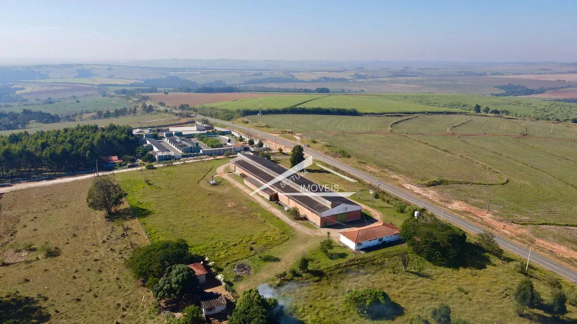 Foto 6 de Armazém / Galpão à venda, 35769m2 em Boituva - SP