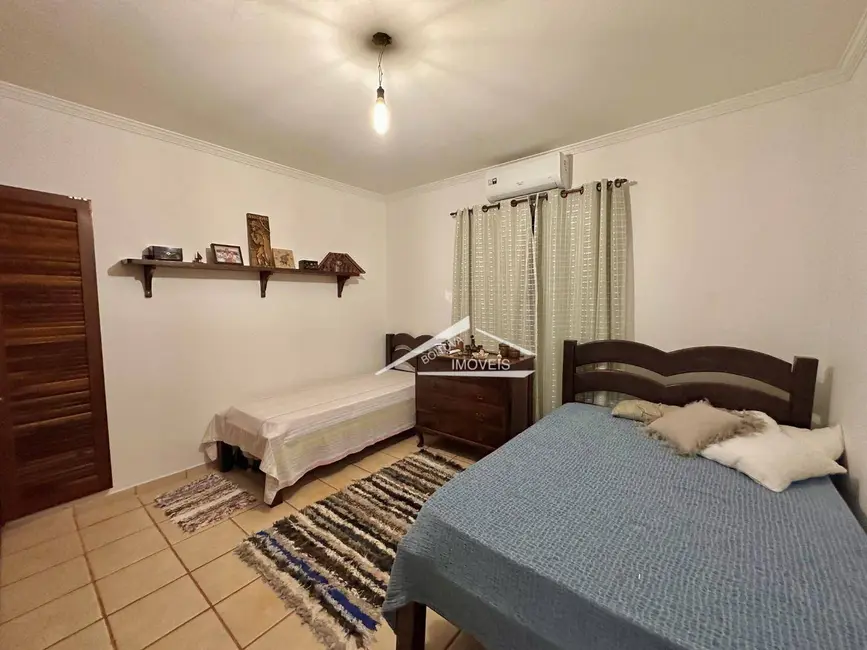 Foto 8 de Chácara com 9 quartos à venda, 2000m2 em Boituva - SP